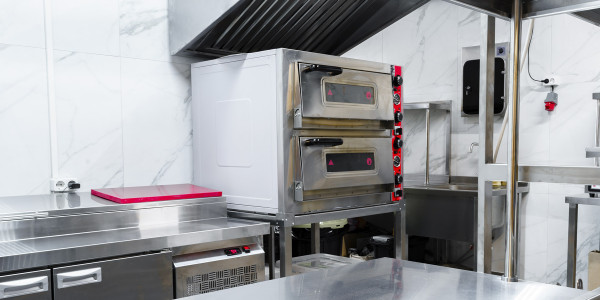 Desengrase Campanas Extractoras de Cocinas La Guardia · Cocina de Kebabs