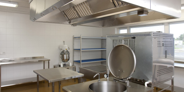 Limpiezas Campanas Extractoras de Cocinas en Toledo · Cocina de Clínicas